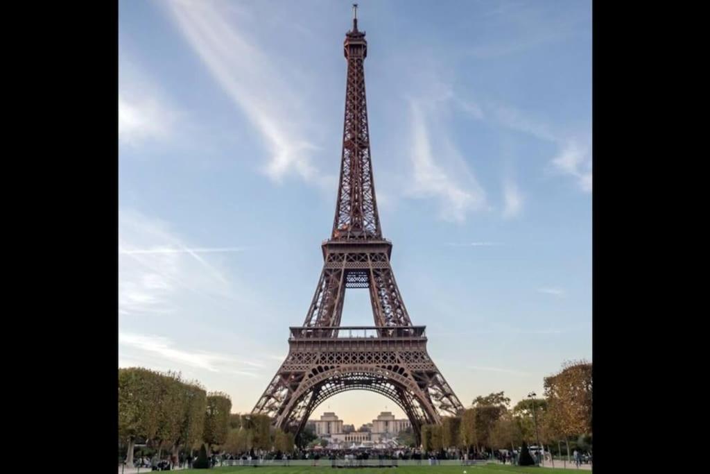 03 Tour Eiffel Appartement Pour 7 Personnes París Exterior foto